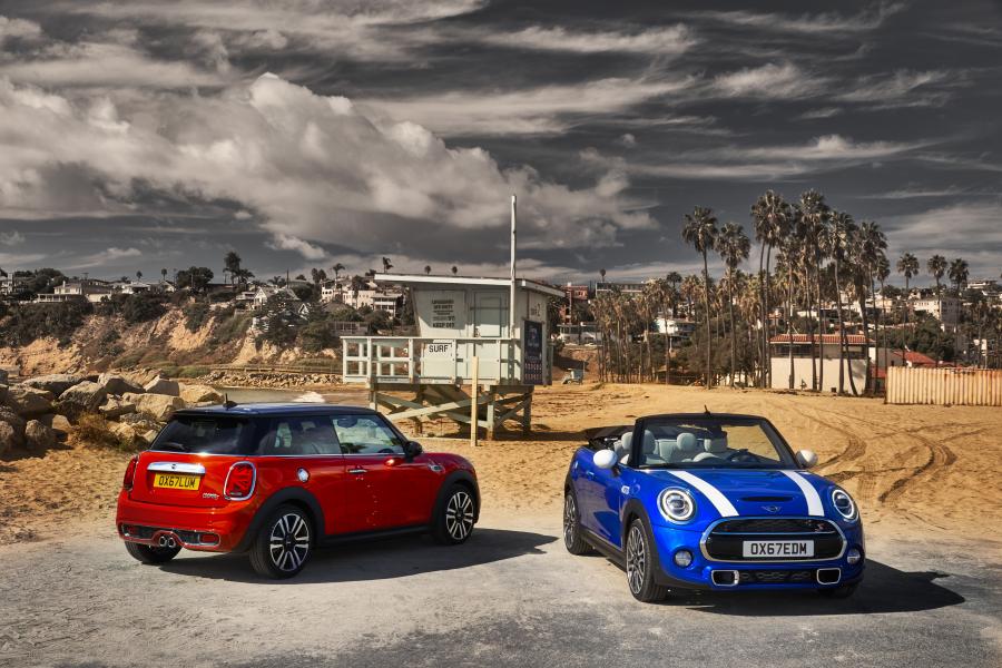  Mini Cooper S Cabrio (F57) 2018 года  (WW) (фото 78 из 222)